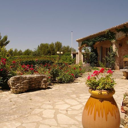 Residence Le Saint Victor Fontvieille Exteriér fotografie